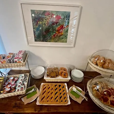 La Nuova Dimora Bed & Breakfast