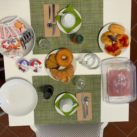 La Nuova Dimora Bed & Breakfast 3*