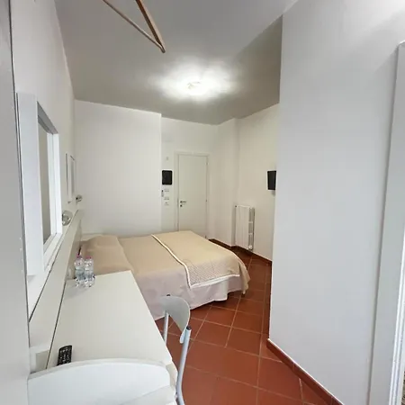 La Nuova Dimora Bed & Breakfast L'Aquila