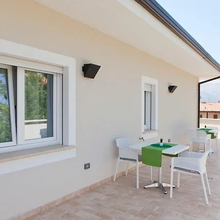 La Nuova Dimora Bed & Breakfast