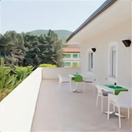 La Nuova Dimora 3* L'Aquila