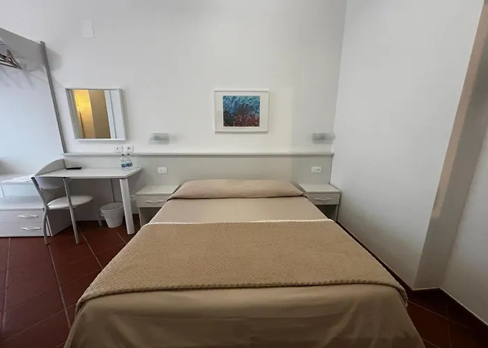 La Nuova Dimora 3* LʼAquila